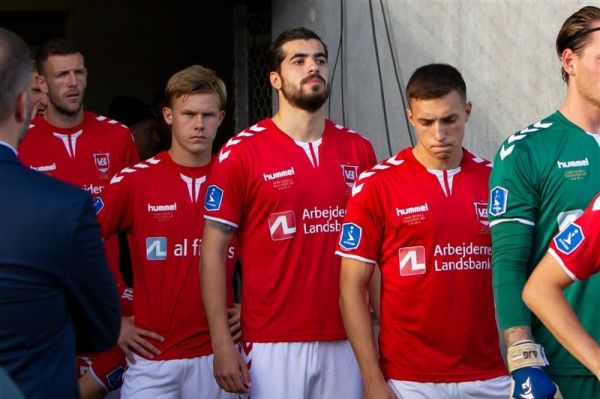  سوپر لیگ دانمارک  پیروزی تیم عزت‌اللهی در بازی خارج از خانه