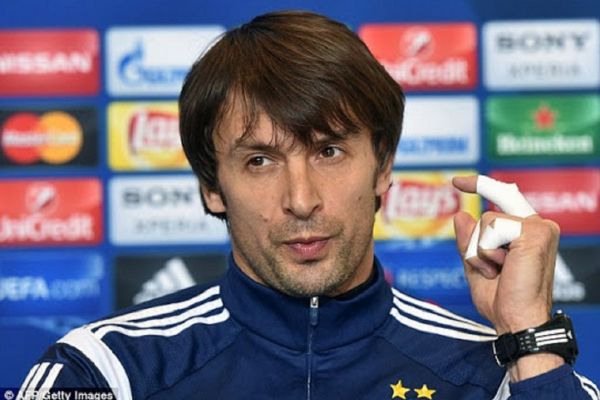 ابتلای سه دروازهبان اوکراین به کرونا و استفاده از کمک مربی به جای آنها