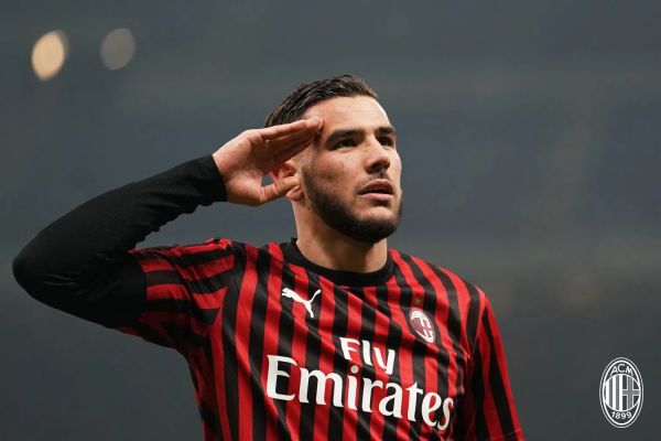  تئو هرناندز  سهمیه لیگ قهرمانان بگیریم موهایم را قرمز و مشکی می‌کنم