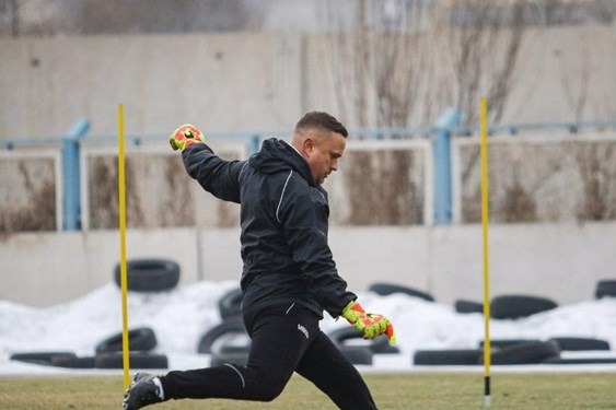  مربی دروازه بان‌های تراکتور فردا به ایران می آید