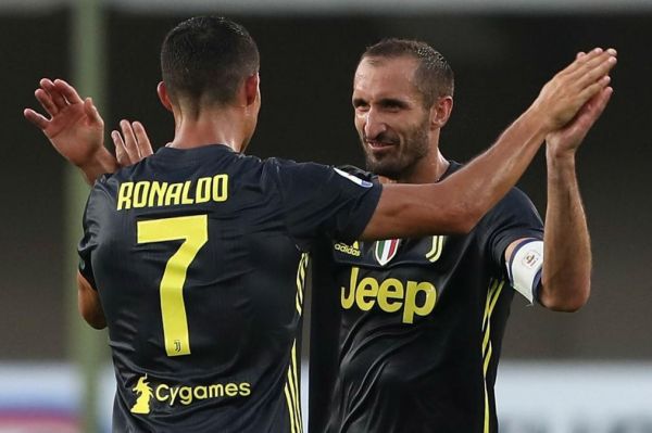 کیهلینی با کریستیانو صحبت کردم؛ او خوب است و آفتاب میگیرد