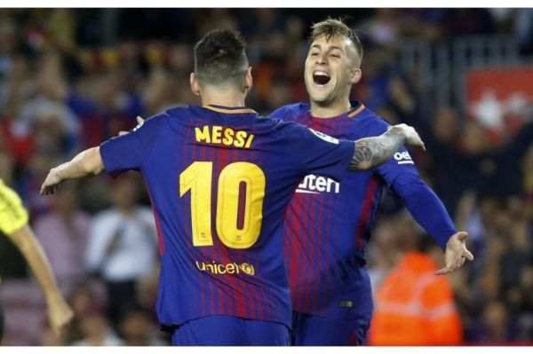  هم‌تیمی سابق مسی  از نظر من بهترین بازیکن تاریخ رونالدینیو است