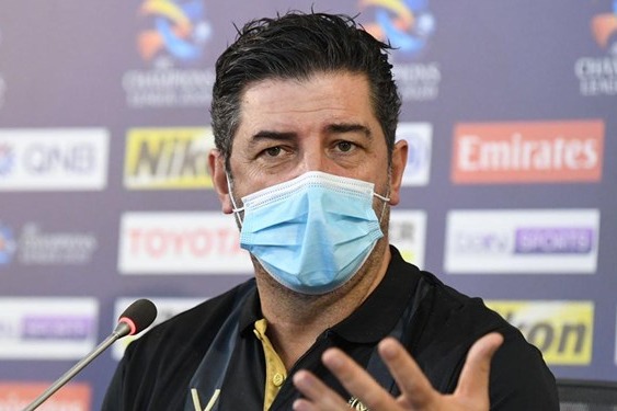 النصر با ویتوریا توافق کرد هزینه 12 میلیون یورویی باشگاه عربستانی برای حفظ سرمربی پرتغالی