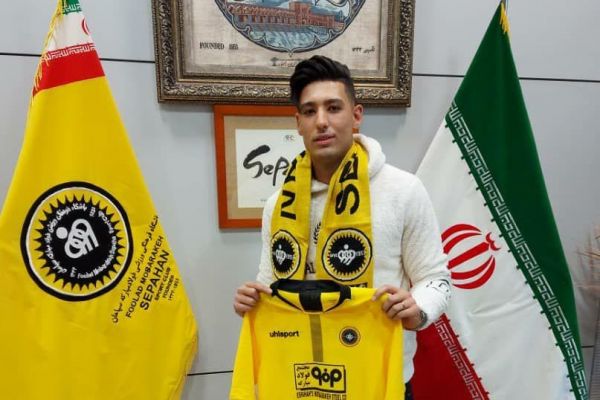 دروازهبان سپاهان در این تیم ماندنی شد