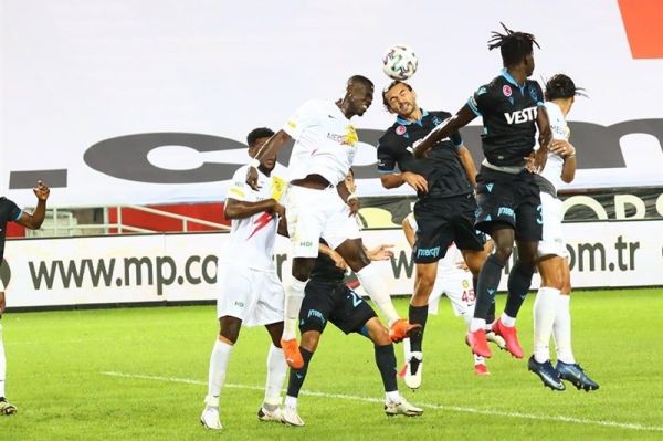  سوپرلیگ ترکیه  شکست ترابزون‌اسپور در شب نیمکت‌نشینی مجید حسینی