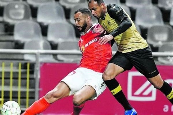 لیگ برتر پرتغال شکست سانتا کلارا در نخستین حضور مغانلو