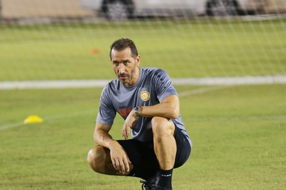  واکنش سرمربی ام صلال به جذب چشمی  با جذب بازیکنان جدید خواستیم خون تازه‌ای به تیم تزریق کنیم