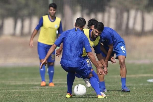  برتری یک نیمه‌ای استقلال مقابل نفت مسجدسلیمان  حضور قایدی با لباس شخصی