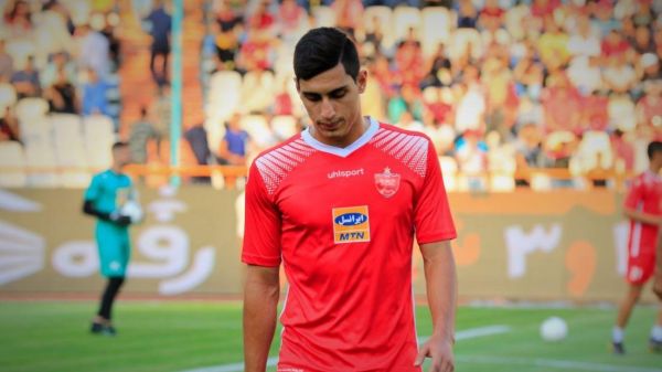 گزارش ویژه نادری در برزخ؛ استقلالی می شود یا پرسپولیسی می ماند