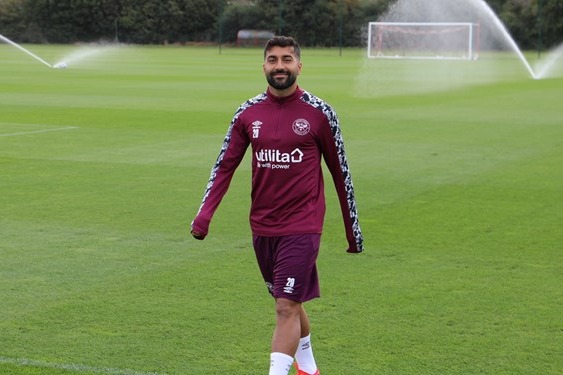  هفته ششم چمپیونشیپ  قدوس در ترکیب برنتفورد مقابل شفیلد ونزدی