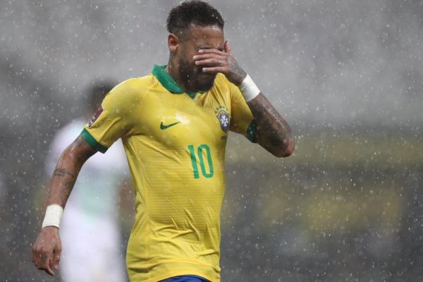 گاف عجیب نیمار شماره تلفن ستاره اورتون را پخش کرد