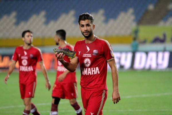  واکنش میری به خبر جدایی‌اش از گل‌گهر سیرجان