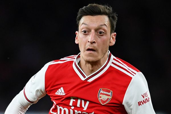  لورن  اوزیل بازیکن تراز اولی است اما مقصر دوری از آرسنال خودش است