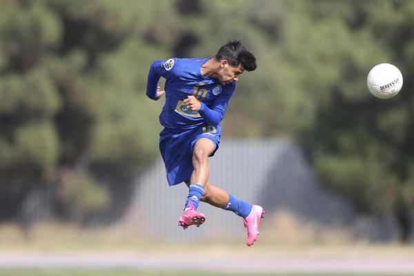 يك ملاقات جذاب؛ وقتى چشم هاى قايدى خنديد عكس