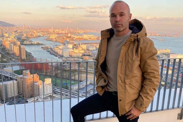  عکس؛ ژاپن گردی آندرس اینیستا با همسرش