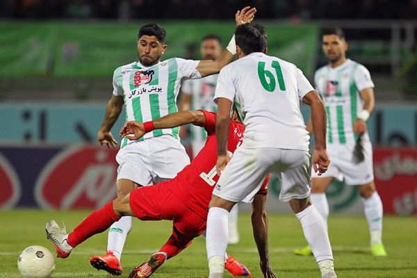 ذوبآهن در پی جذب یک هافبک وسط