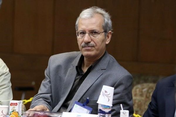  نصیرزاده  مشکلی برای شروع لیگ فوتبال وجود ندارد  تعویق دوباره زیان مالی دارد