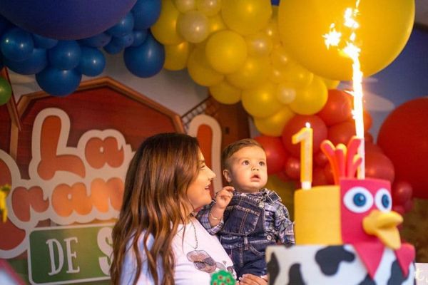 عکس؛ جای خالی خامس رودریگز در جشن تولد پسرش