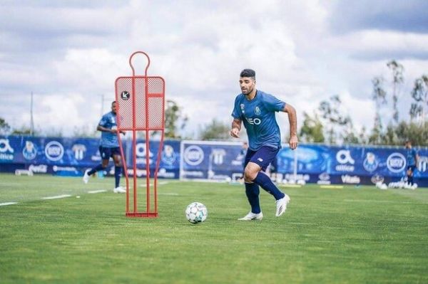 رییس باشگاه ریوآوه در فروش مهدی طارمی و سانتوس پنهانکاری نکردم