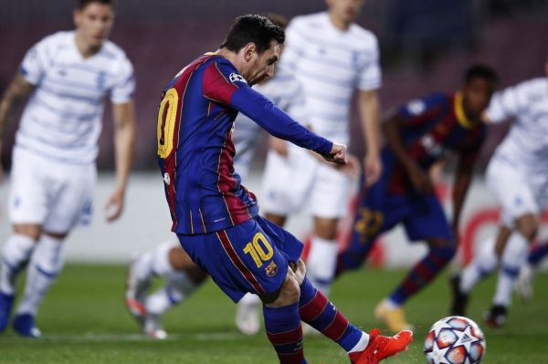 برد یوونتوس بدون گلزنی رونالدو؛ مسی باز هم با پنالتی گل زد