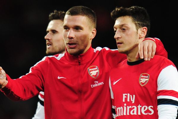 انتقاد پودولسکی از رفتار آرتتا و آرسنال با اوزیل این کار درست نیست