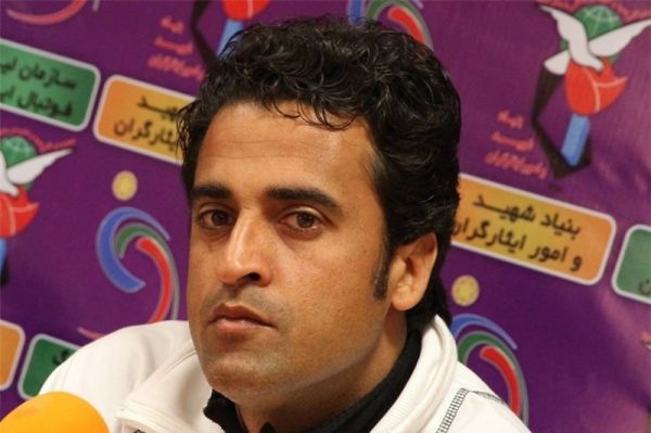 امیدیان گلگهر تیم قابل احترامی است 3 گل به سپاهان زدیم