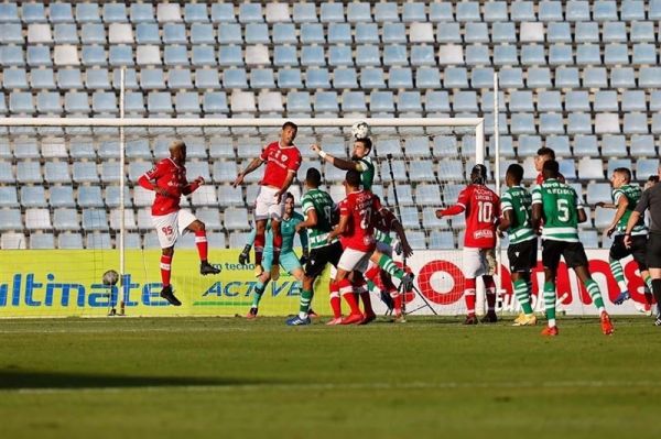  لیگ برتر پرتغال  شکست سانتاکلارا در غیاب مغانلو