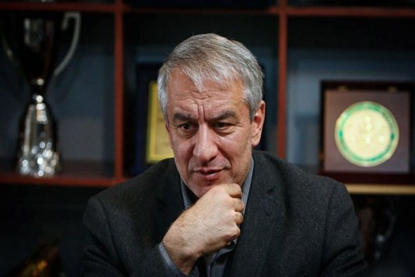 کفاشیان یک مدیر نباید فدراسیون را سکوی پرتاب آینده خود بداند بدون حق پخش، فوتبال آینده خوبی ندارد