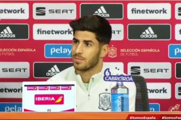  آسنسیو پیش از دیدار اسپانیا - هلند  هلند کشور دوم من است