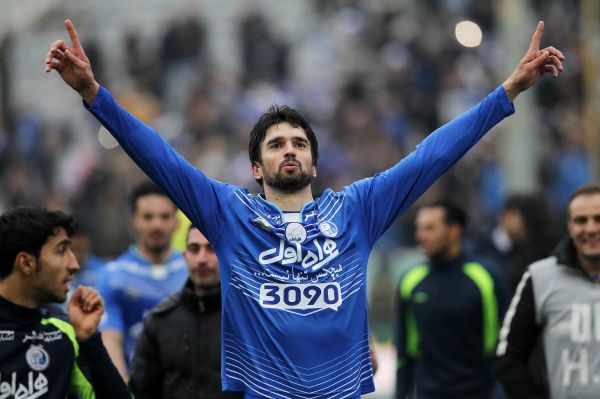 گزارش ویژه جزئیات شکایت پادووانی از استقلال