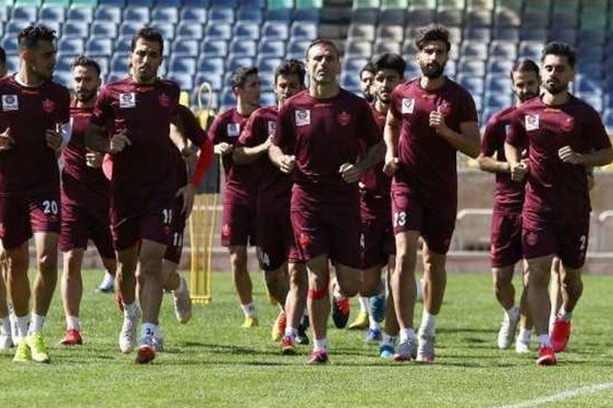  شرکت پیشکسوتان پرسپولیس  مدیریت باشگاه مشکلات مالی بازیکنان کادرفنی را حل کند