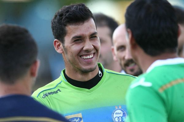 پورحمیدی به صورت قرضی راهی آلومینیوم اراک میشود