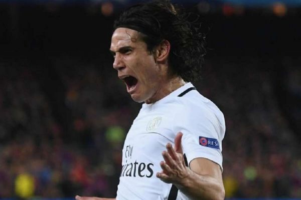 مارکینیوس کاوانی مهاجمی عالی است و به پیشرفت من کمک کرد