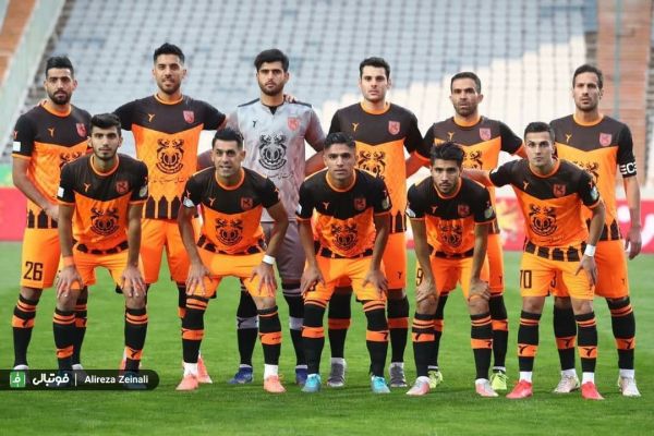  مدیرتیم فوتبال مس رفسنجان  شاید اطلاعات سرپرست گل گهر از سهیل مهدی بیشتر است