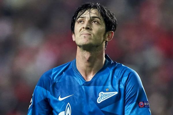  تداوم غیبت آزمون از لیست زنیت