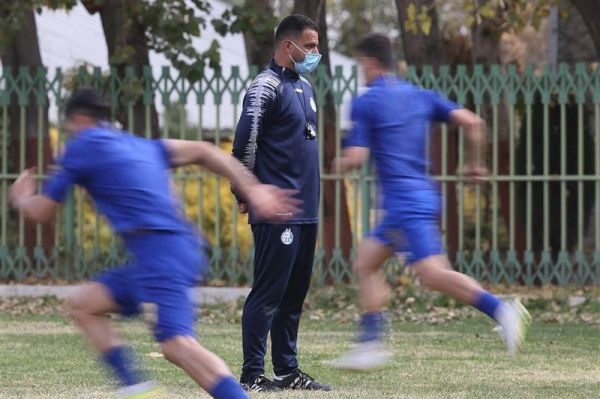  دفتری  از رفتار کسانی که مدعی نشستن روی نیمکت تیم ملی هستند، خجالت کشیدم  تاکتیک‌شان اعتراض و سر و صداست