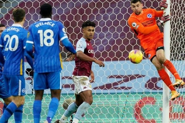  لیگ برتر انگلیس  پیروزی برایتون در خانه استون‌ویلا در شب نیمکت‌نشینی جهانبخش