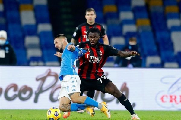 ضربه آرنج پولیتانو دندان هافبک میلان را گرفت