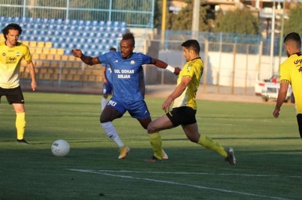  نژادمهدی  مدعی قهرمانی باید در بازی‌های مهم خوب امتیاز بگیرد