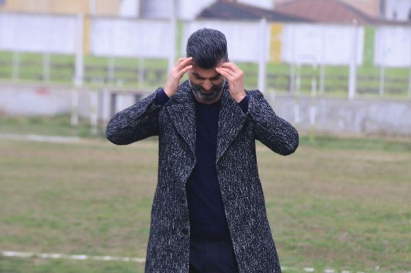 گلایه سرمربی ذوبآهن از وضعیت داوری