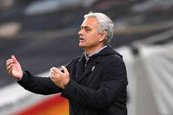 حمله مورینیو به کلوپ و گواردیولا هیچکس برای ما گریه نمیکند