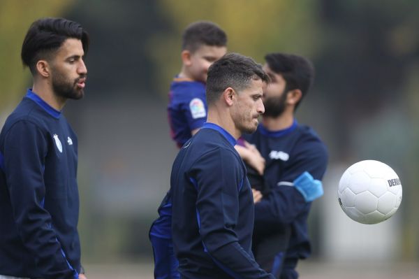 وقتی مصدومیت دست از سر استقلال بر نمیدارد