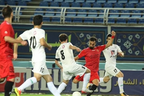 تیموری برای بازی ذوب آهن و شهرخودرو منتظر نظر سازمان لیگ هستیم