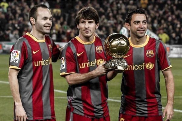  عکس؛ یاد کردن ژاوی از توپ طلای 2010 لیونل مسی