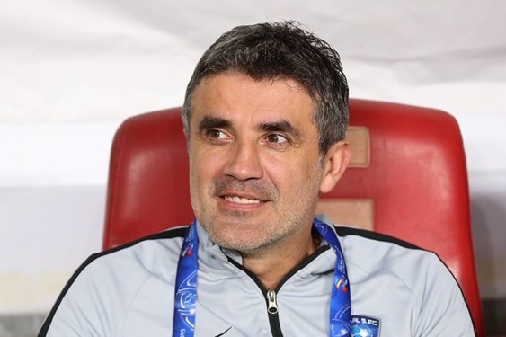  مامیچ پیشنهاد امارات را نپذیرفت  سرمربی محرمی ماندنی شد