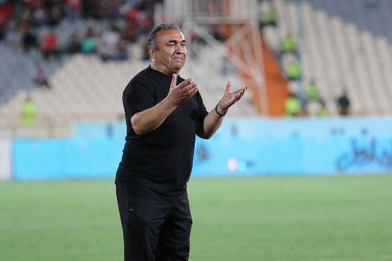 دستنشان رایکا به لیگ برتری شدن فکر نمیکند شاید داور فردا اجازه بازی به ما ندهد