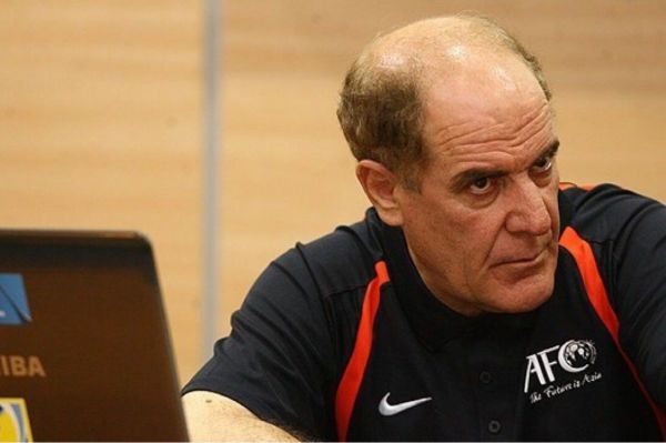  کدام داور بازی پرسپولیس و اولسان هیوندای را سوت می‌زند