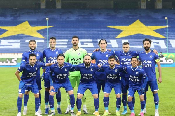 آیا استقلال همچنان مشکل لباس زمستانی دارد عکسها که این را می گویند