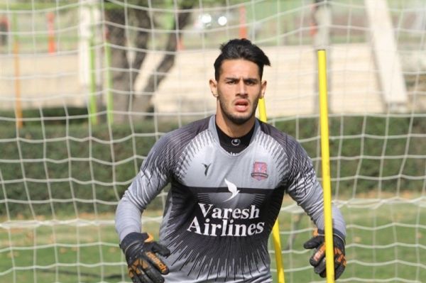 میرزازاد باید از باخت سنگین برابر سپاهان درس بگیریم