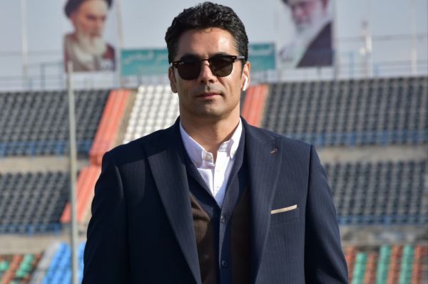 قائممقام مس رفسنجان بازی ما را یک روز عقب بیندازید